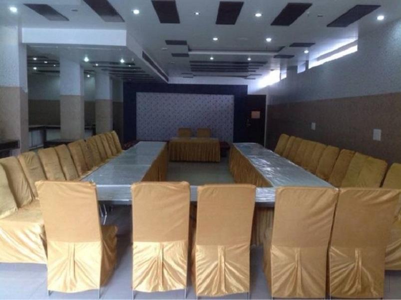 Hotel Parth Inn Ghaziabad Dış mekan fotoğraf