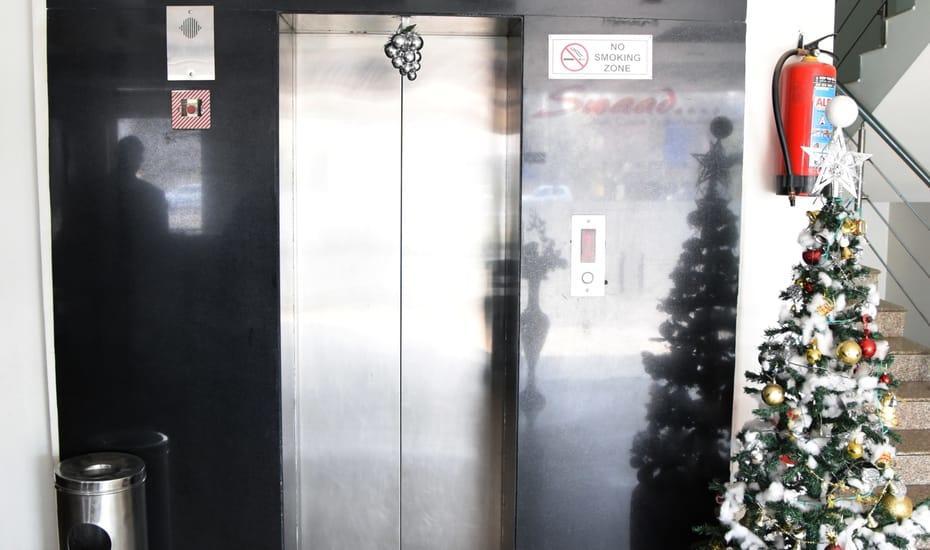 Hotel Parth Inn Ghaziabad Dış mekan fotoğraf