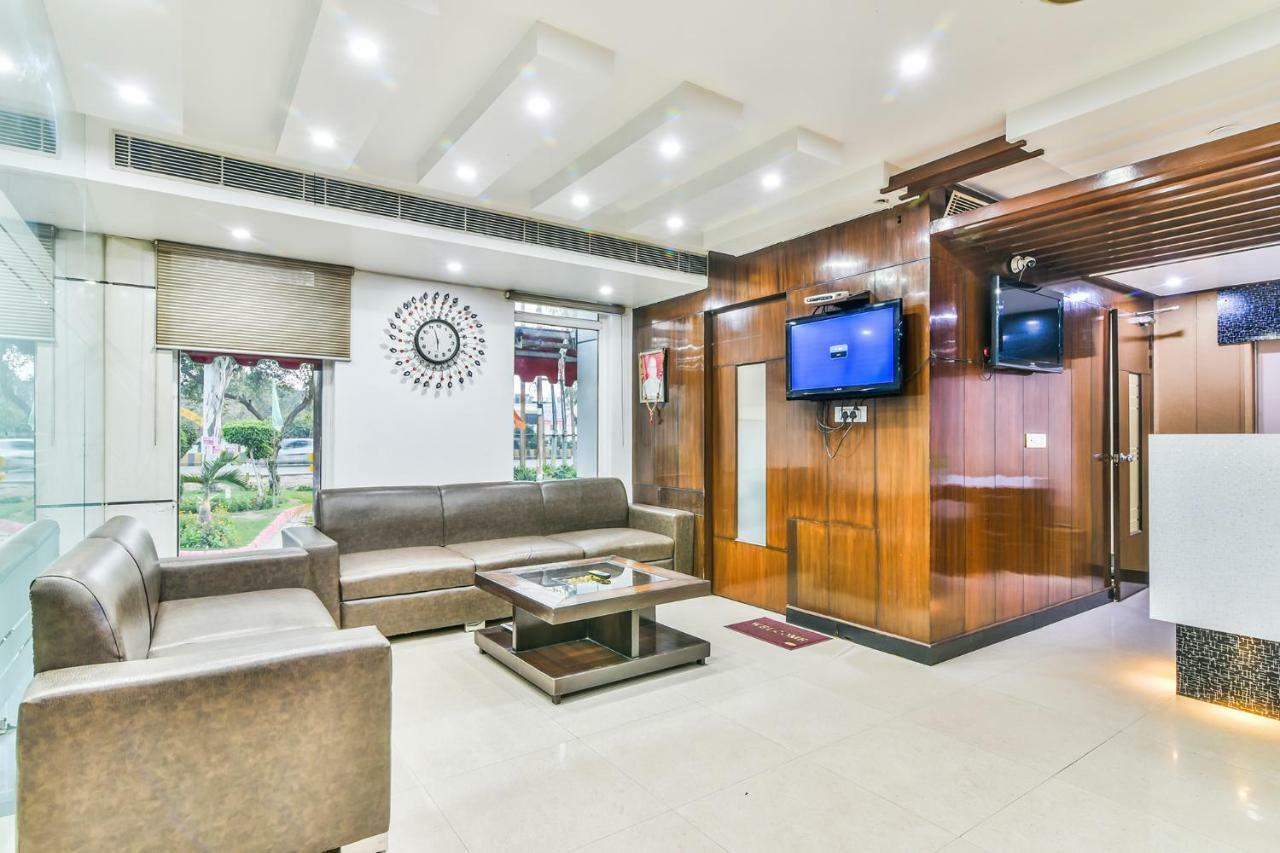 Hotel Parth Inn Ghaziabad Dış mekan fotoğraf
